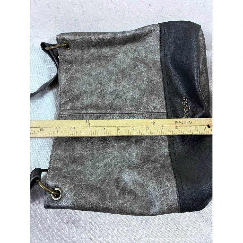 Wrangler hobo style